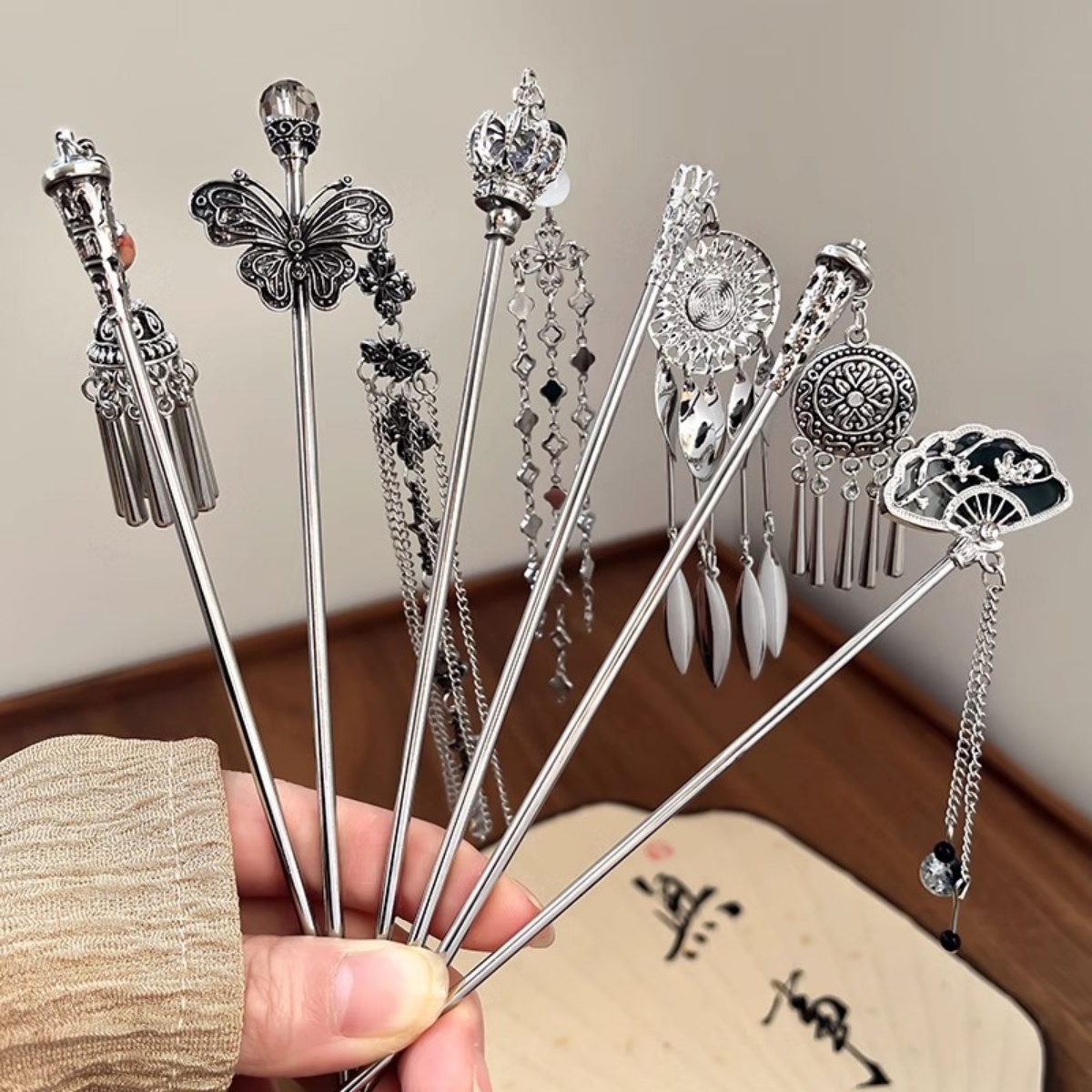 Board Game Go - Elegant Women's Hairpin Antique Silver Butterfly