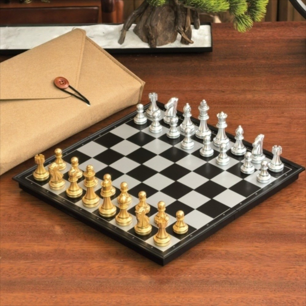 Universal 25/32cm Chessboard M - Magnetic Travel Chess 评论和价格